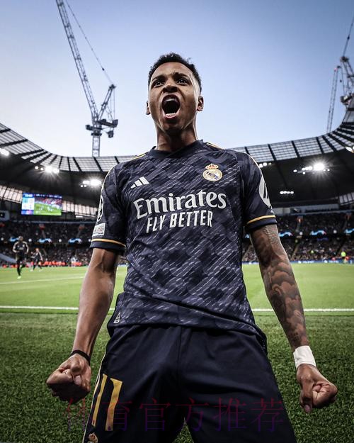 罗德里戈:踢中场边锋取决于教练 我有多面手的属性 罗德里戈:踢中场边锋取决于教练 我有多面手的属性